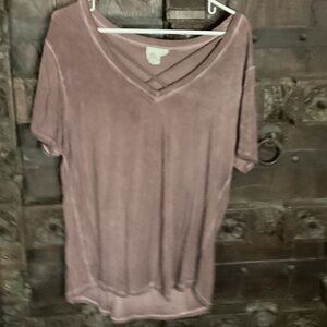 White Crow Dusty Rose V-Neck Short Sleeve Tee size XL